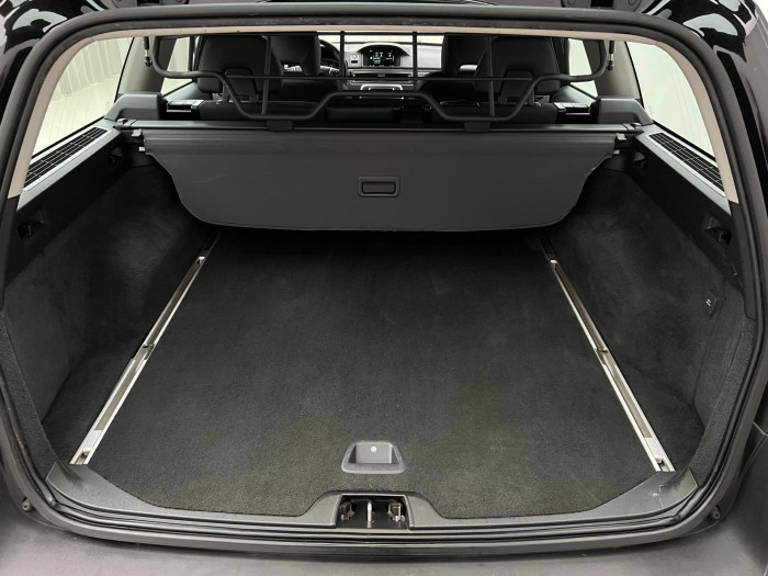 Volvo XC70 D4 AWD MOMENTUM AUT 2.4 d Momentum