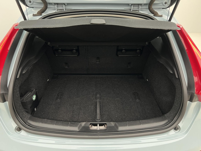 Volvo V40 CC D3 NEZ.TOPENÍ 2.0 d CC CC