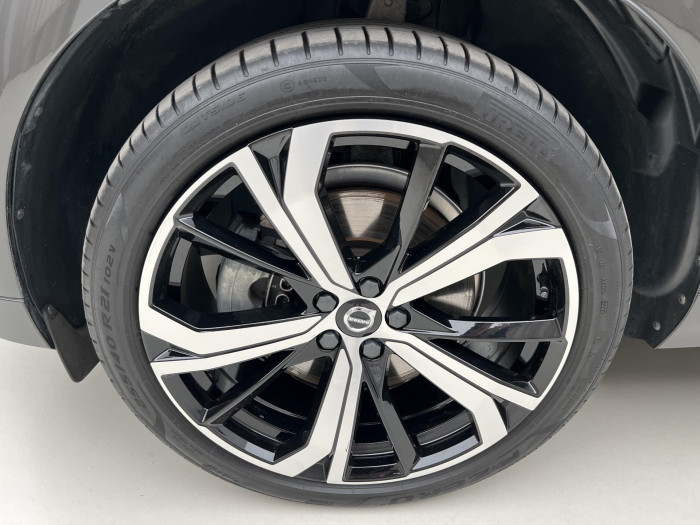 Volvo XC60 B5 AWD R-DESIGN AUT