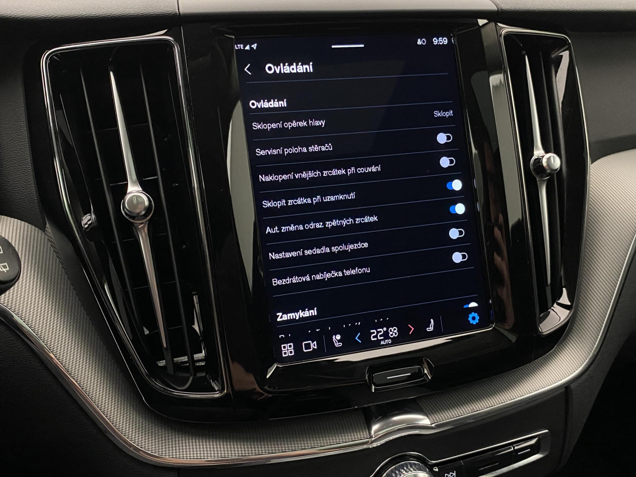 Volvo XC60 T8 AWD DARK PLUS RECHARGE AUT