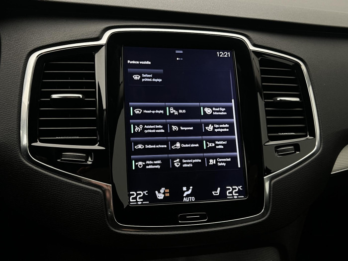 Volvo XC90 D5 AWD INSCRIPTION 7MÍSTNÁ AUT 2.0 d
