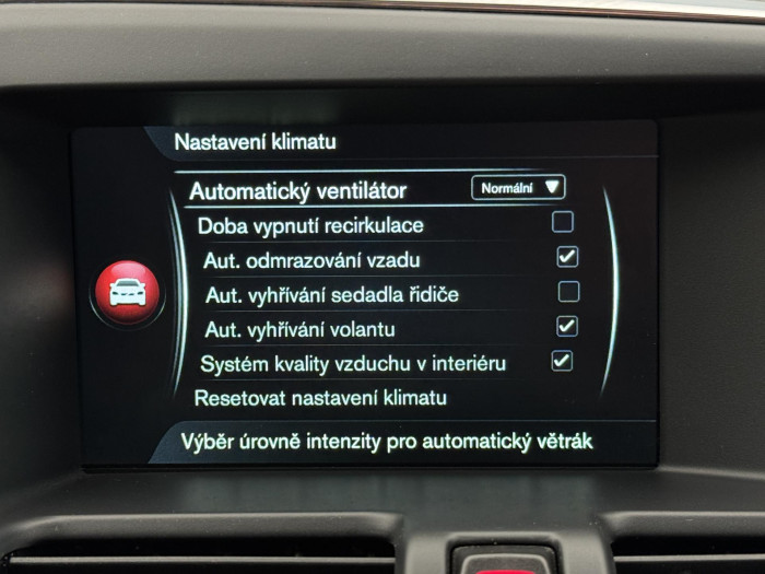 Volvo XC60 D4 AWD MOMENTUM AUT 2.4 d Momentum