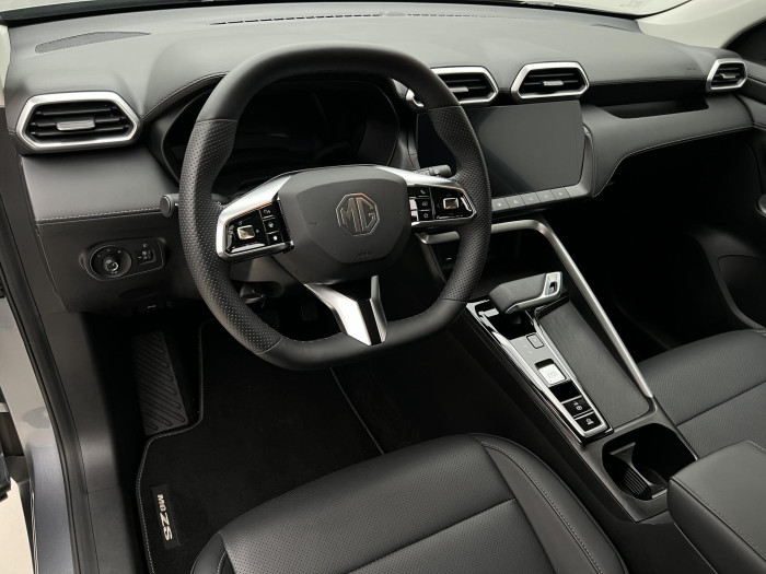 MG ZS 1.5 EXCLUSIVE HYBRID+ AUT CZ 1.5 Exclusive