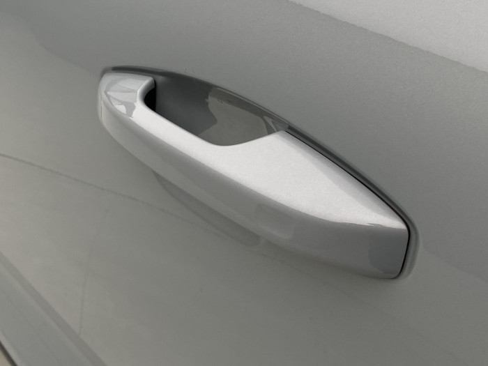 Volvo XC40 B3 DARK PLUS AUT CZ