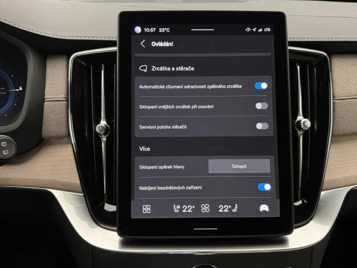 Volvo XC90 T8 AWD RECHARGE CZ REZERVACE