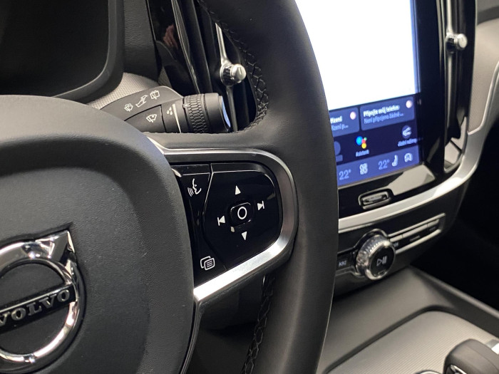 Volvo V60 CC B5 AWD BRIGHT PLUS AUT