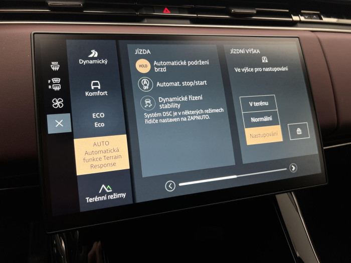 Land Rover Range Rover Sport D300 DYNAMIC SE AWD AUT CZ 3.0 d Dynamic SE