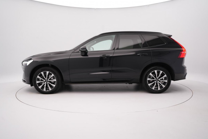 Volvo XC60 B4 AWD PLUS DARK AUT REZERVACE