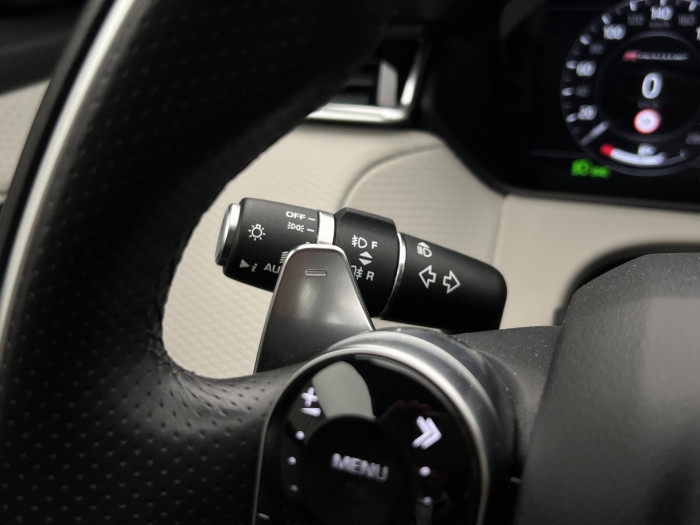 Land Rover Range Rover Velar D275 AWD R-DYNAMIC S AUT CZ 3.0 d Dynamic