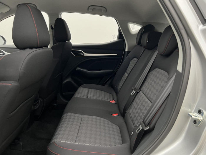 MG ZS ESSENTIAL PLUS 1.5 REZERVACE