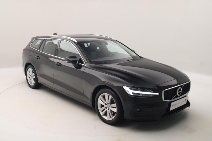 Volvo V60 D3 MOMENTUM AUT REZERVACE 2.0 d Momentum