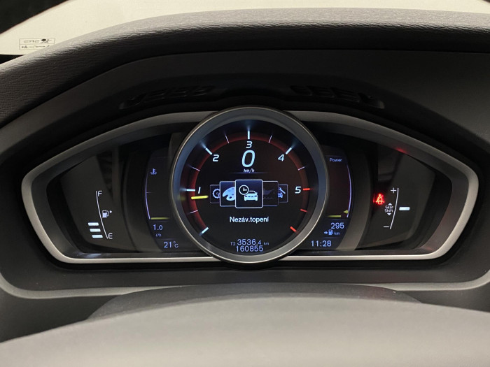 Volvo V40 D3 MOMENTUM 2.0 d Momentum