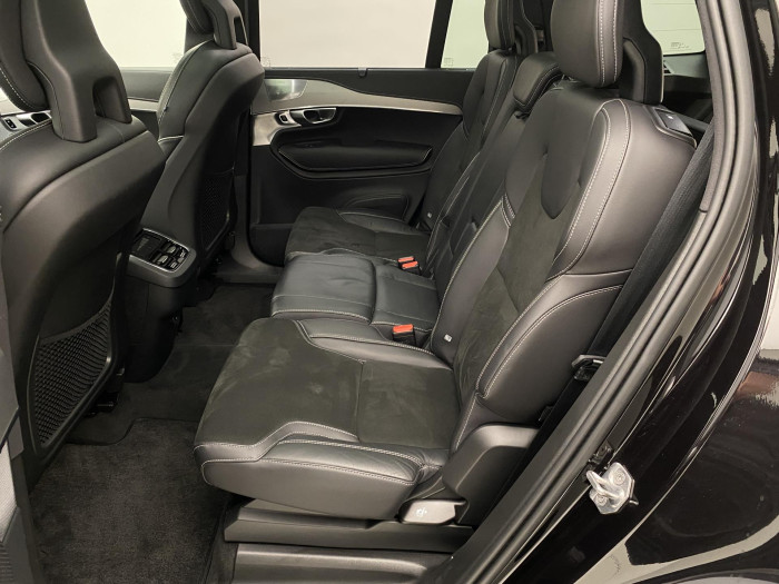 Volvo XC90 B5 AWD R-DESIGN AUT CZ