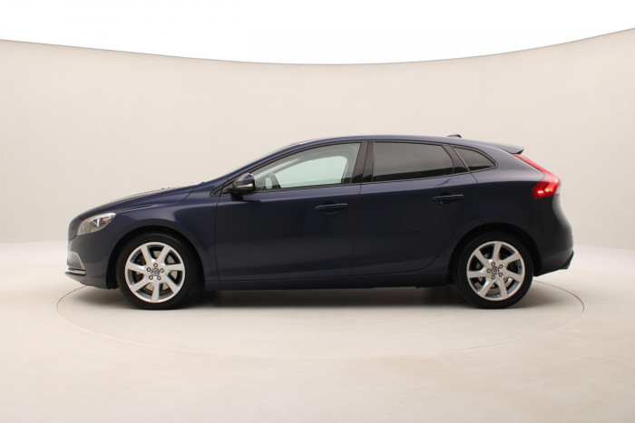 Volvo V40 D4 MOMENTUM 2.0 d Momentum