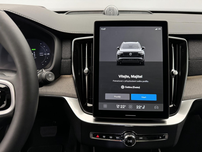 Volvo XC90 T8 AWD RECHARGE DARK ULTRA 7m