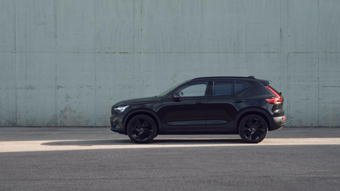 Volvo XC40 B3 AUT PLUS BLACK EDITION 2.0 Plus Edition