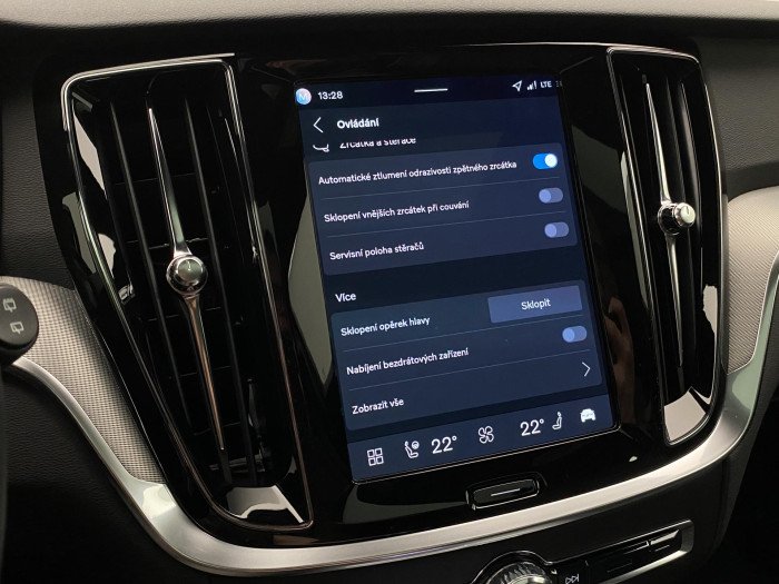 Volvo V60 B4 AUT DARK PLUS