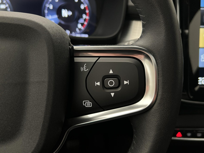 Volvo XC40 T2 MOMENTUM PRO 1.maj. 1.5 Momentum