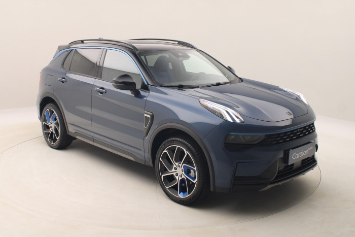 Lynk & Co 01 PHEV DCT AUT 1.maj REZERVACE