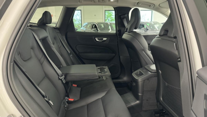Volvo XC60 T6 AWD RECHARGE  AUT REZERVACE