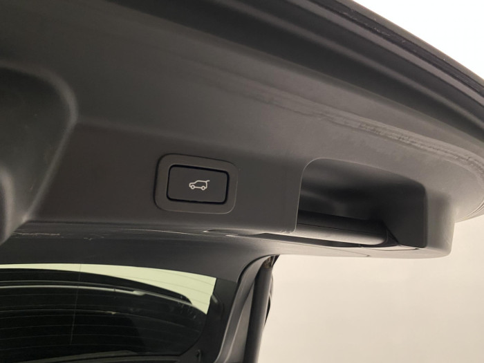 Jaguar F-Pace 5.0 V8 SVR AWD AUT REZERVACE 5.0 V8