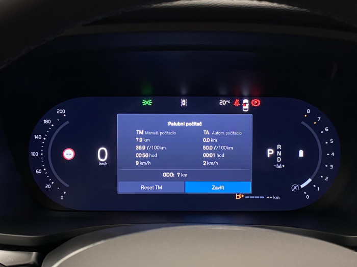 Volvo V60 B4 AUT DARK PLUS