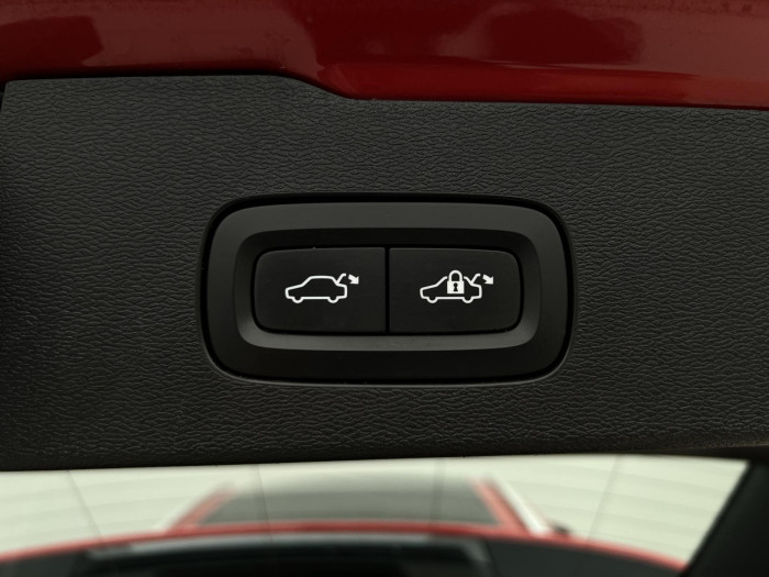 Volvo V60 T8 AWD RECHARGE INSCRIPTION
