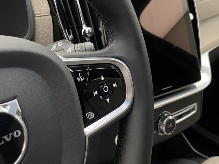 Volvo XC90 B5 AWD BRIGHT PLUS AUT CZ 7m