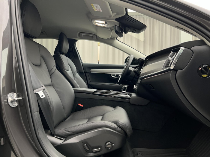 Volvo V90 T6 AWD RECHARGE PLUS DARK AUT