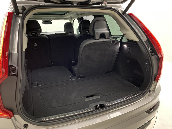 Volvo XC90 T8 AWD ULTRA DARK AUT CZ 7m