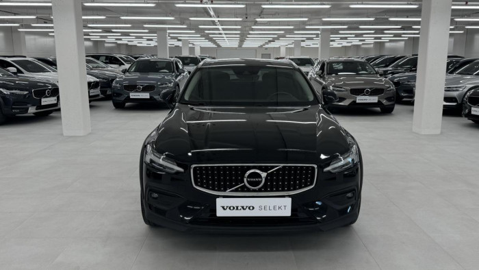 Volvo V60 CROSS COUNTRY D4 AWD REZERVACE 2.0 d