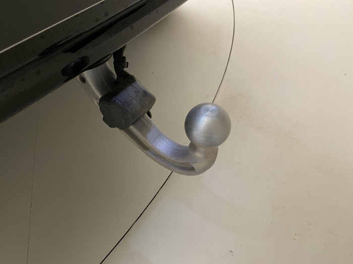 Land Rover Defender D300 SE AWD AUT CZ REZERVACE 3.0 d SE