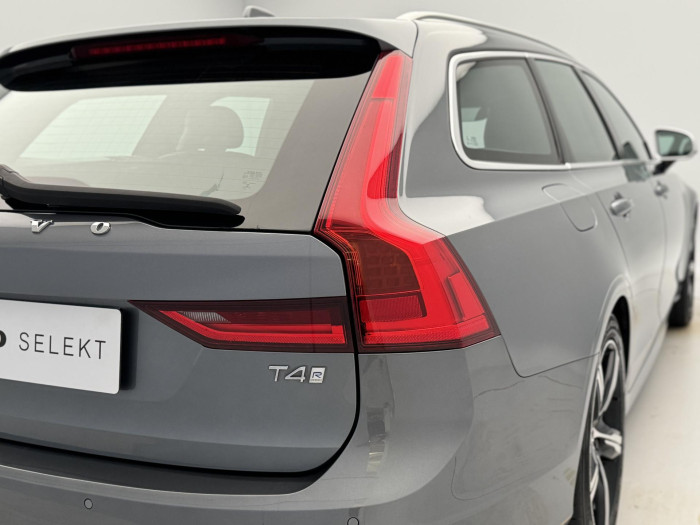 Volvo V90 T4 R-DESIGN AUT