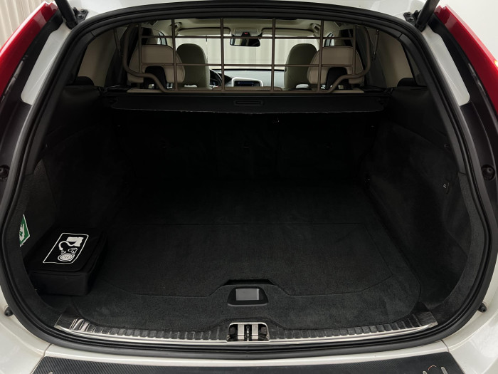 Volvo XC60 D4 AWD SUMMUM 2.4 d Summum