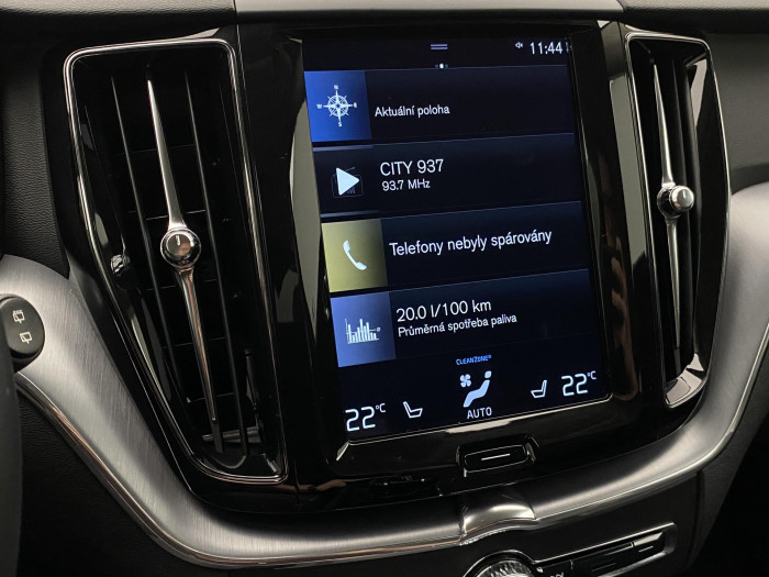 Volvo XC60 T5 AWD MOMENTUM AUT 2.0 Momentum