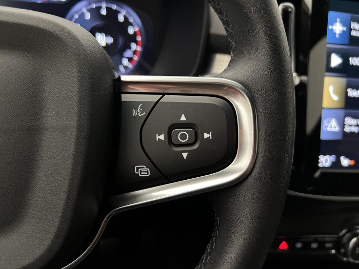 Volvo XC40 T3 MOMENTUM 1.maj. 1.5 Momentum