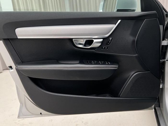 Volvo S90 D4 AWD R-DESIGN AUT 2.0 d