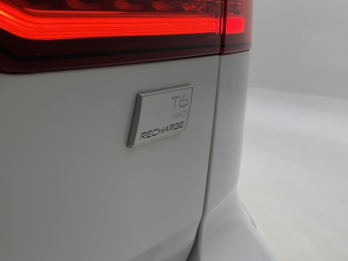 Volvo V60 T8 AWD RECHARGE DARK PLUS CZ