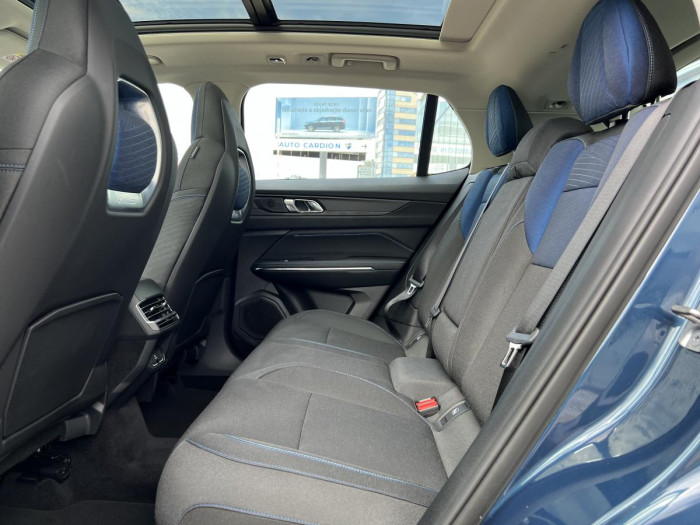 Lynk & Co 01 HEV Aut 1.maj.