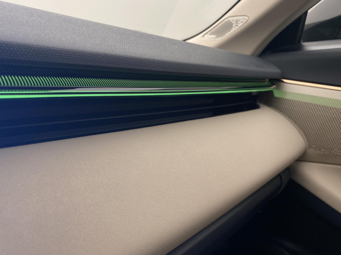 Lynk & Co 08 MORE PHEV