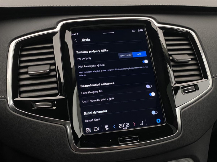 Volvo XC90 B5 AWD PLUS BRIGHT REZERVACE 2.0 Plus