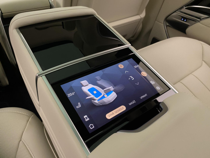 Land Rover Range Rover P530 AUTOBIOGRAPHY REZERVACE