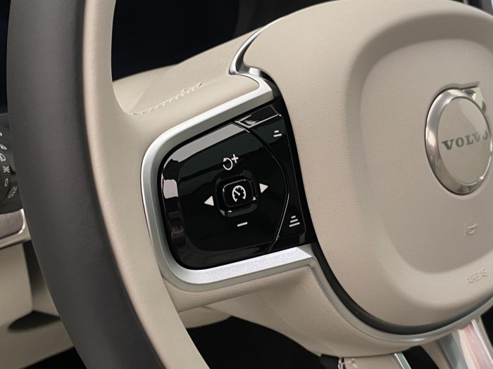 Volvo XC90 T8 AWD RECHARGE BRIGHT PLUS 7m