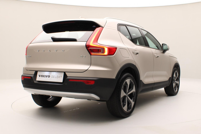 Volvo XC40 B3 CORE AUT CZ 1.maj