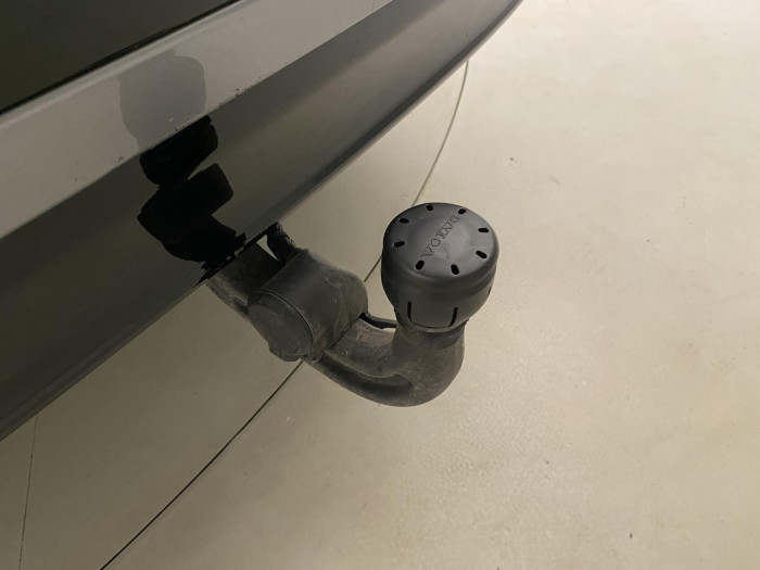 Jaguar F-Pace D200 AWD R-DYNAMIC  REZERVACE 2.0 d Dynamic