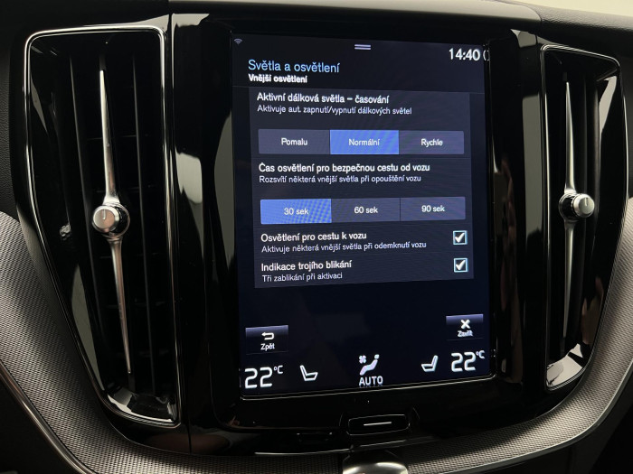 Volvo XC60 T6 AWD R-DESIGN AUT