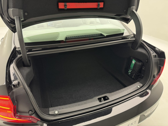 Volvo S90 T5 INSCRIPTION AUT CZ