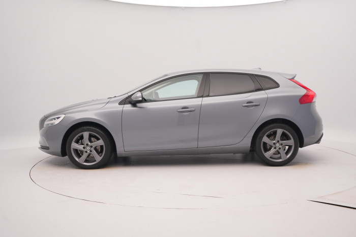 Volvo V40 D3 MOMENTUM 2.0 d Momentum