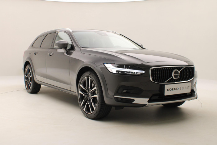 Volvo V90 CC B4 AWD ULTIMATE REZERVACE 2.0 CC CC