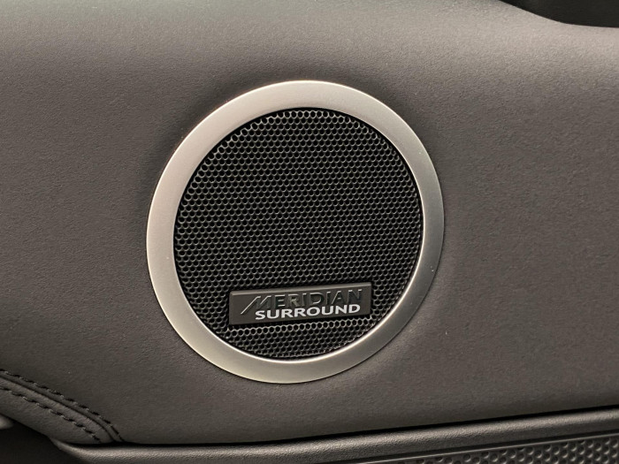 Land Rover Discovery D300 SE AWD AUT CZ 3.0 d SE